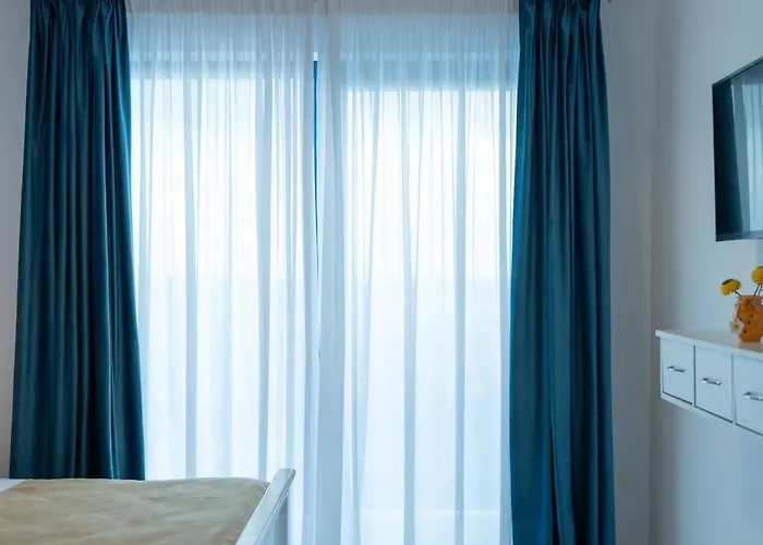 Pensiunea Matrioska Lantgård *