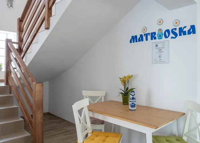 Pensiunea Matrioska Lantgård *